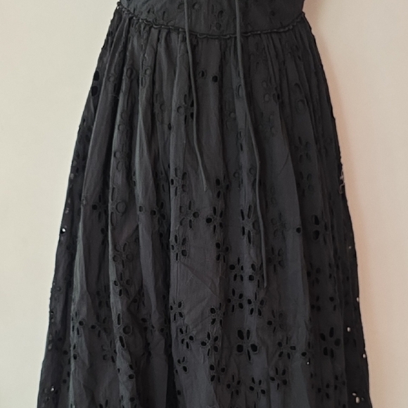 NEW FOR LOVE AND LEMONS NICOLA BLACK EYELET MIDI DRESS SIZE XS - Picture 8 of 13